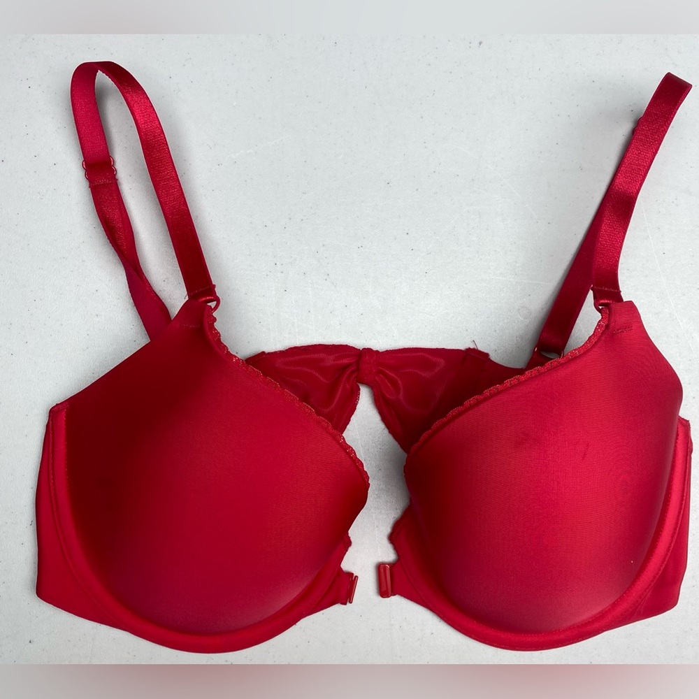 VS RED Lightly Lined Underwire T-Shirt, 34D *P1033